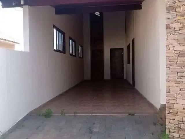 Casa / Sobrado para Venda em Campos dos Goytacazes/RJ Parque Turf Club 3 Quartos