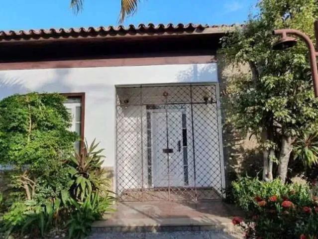 Casa / Sobrado para Venda em Campos dos Goytacazes/RJ Parque Turf Club 3 Quartos