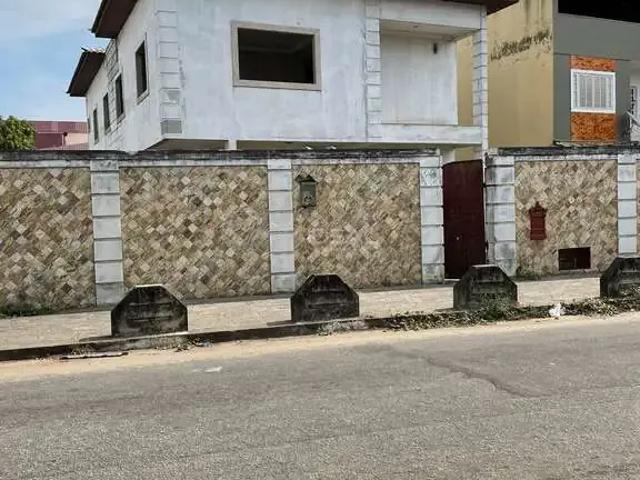 Casa / Sobrado para Venda em Campos dos Goytacazes/RJ Parque Turf Club 4 Quartos