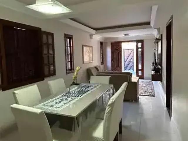 Casa / Sobrado para Venda em Campos dos Goytacazes/RJ Parque Turf Club 4 Quartos