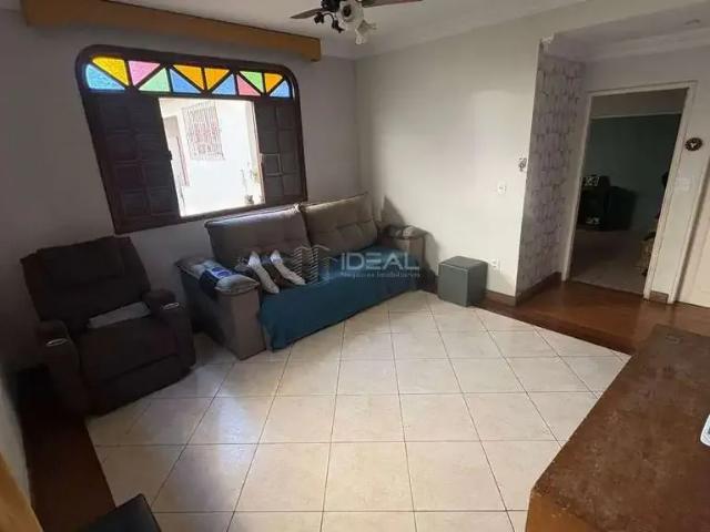 Casa / Sobrado para Venda em Campos dos Goytacazes/RJ Parque Turf Club 5 Quartos