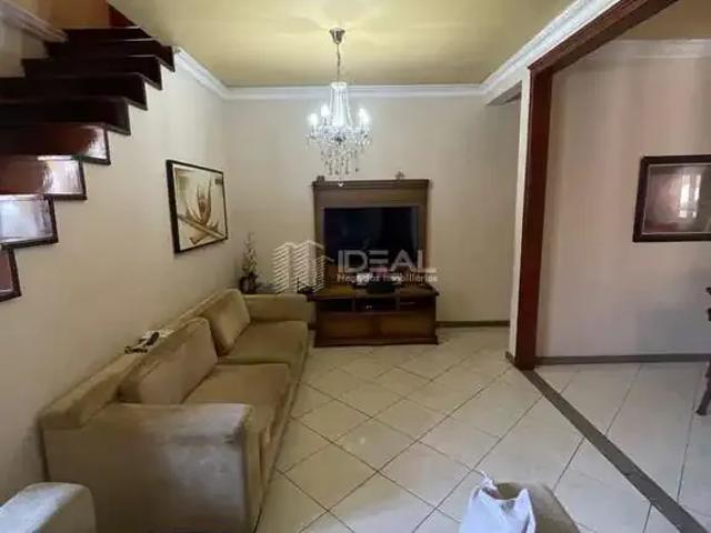 Casa / Sobrado para Venda em Campos dos Goytacazes/RJ Parque Vera Cruz 4 Quartos