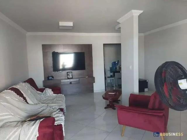 Casa / Sobrado para Venda em Campos dos Goytacazes/RJ Parque Visconde de Ururaí 3 Quartos