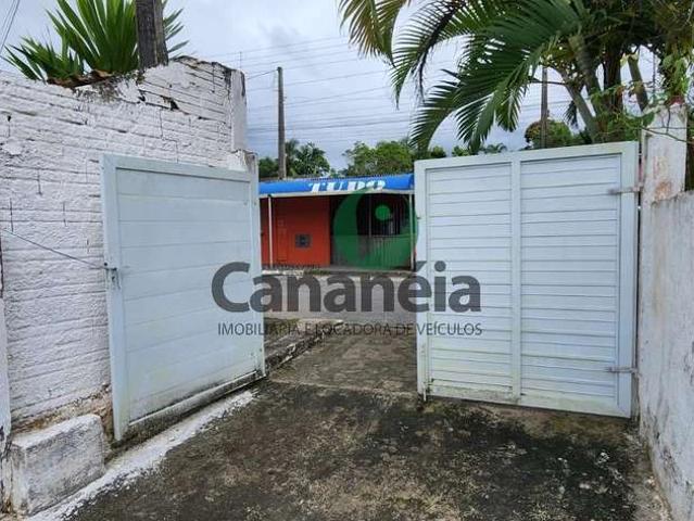 Casa / Sobrado para Venda em Cananéia/SP Carijó 2 Quartos