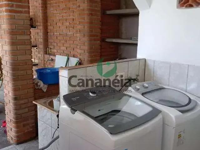 Casa / Sobrado para Venda em Cananéia/SP Vila Cabana 3 Quartos