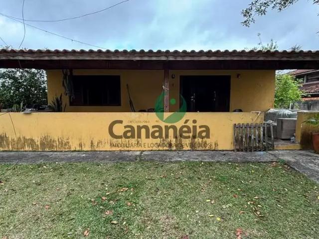 Casa / Sobrado para Venda em Cananéia/SP Vila São João Batista 2 Quartos