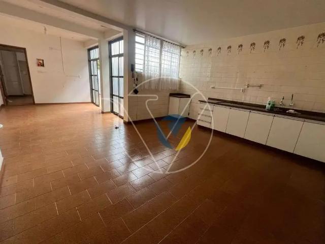 Casa / Sobrado para Venda em Cândido Mota/SP Centro 3 Quartos