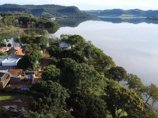 Casa / Sobrado para Venda em Candói/PR Alagado
