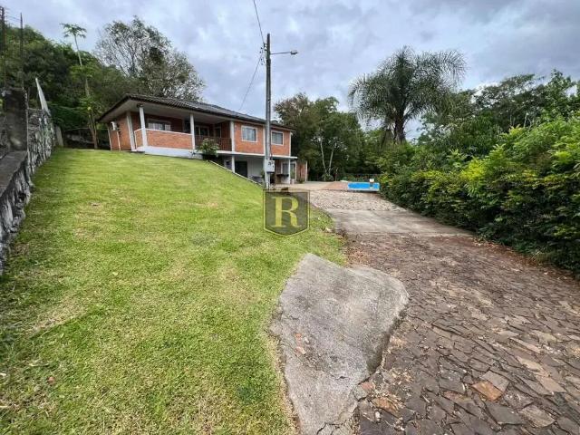 Casa / Sobrado para Venda em Candói/PR Alagado 6 Quartos