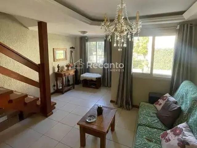 Casa / Sobrado para Venda em Canela/RS Centro 3 Quartos