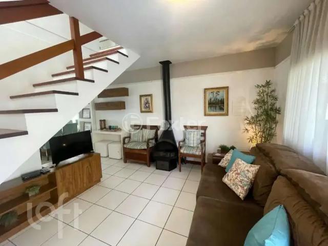 Casa / Sobrado para Venda em Canela/RS Centro 2 Quartos
