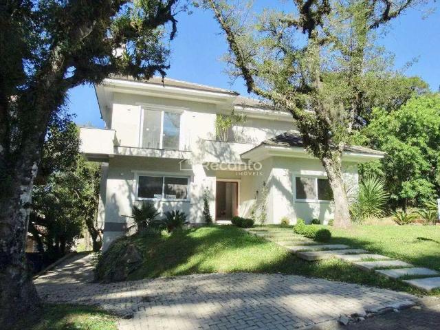 Casa / Sobrado para Venda em Canela/RS Centro 4 Quartos
