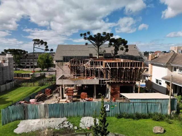 Casa / Sobrado para Venda em Canela/RS Centro 4 Quartos