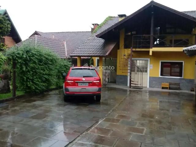 Casa / Sobrado para Venda em Canela/RS Palace Hotel 3 Quartos