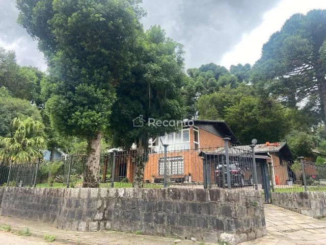 Casa / Sobrado para Venda em Canela/RS Palace Hotel 4 Quartos