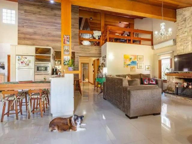 Casa / Sobrado para Venda em Canela/RS Quinta da Serra 4 Quartos