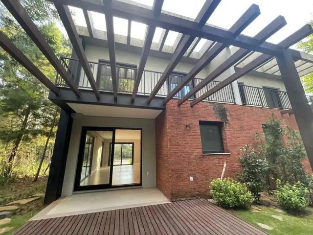 Casa / Sobrado para Venda em Canela/RS Reserva da Serra 3 Quartos