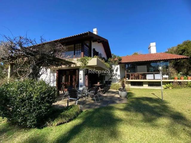 Casa / Sobrado para Venda em Canela/RS Suzana 7 Quartos