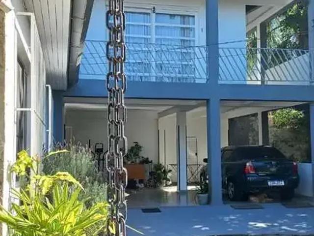 Casa / Sobrado para Venda em Canoas/RS Centro 3 Quartos