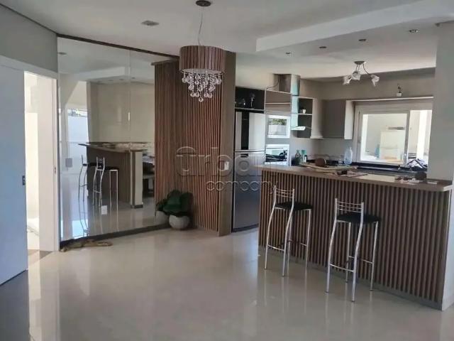 Casa / Sobrado para Venda em Canoas/RS Centro 3 Quartos