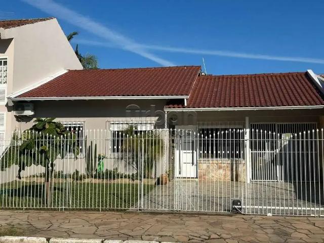 Casa / Sobrado para Venda em Canoas/RS Centro 3 Quartos