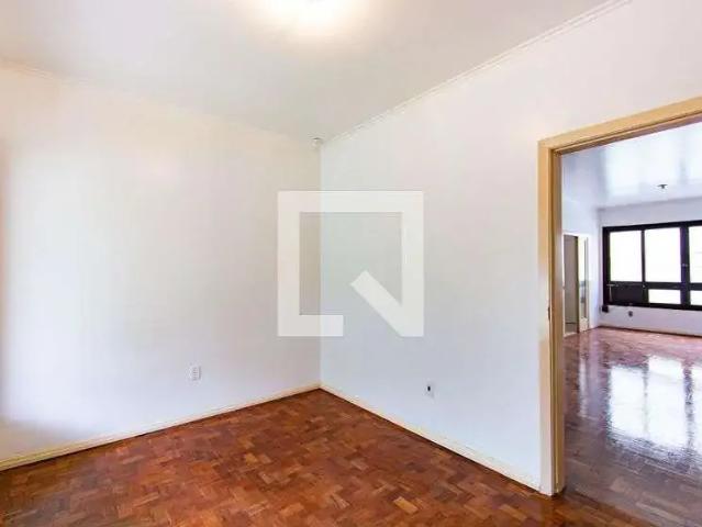 Casa / Sobrado para Venda em Canoas/RS Centro 3 Quartos
