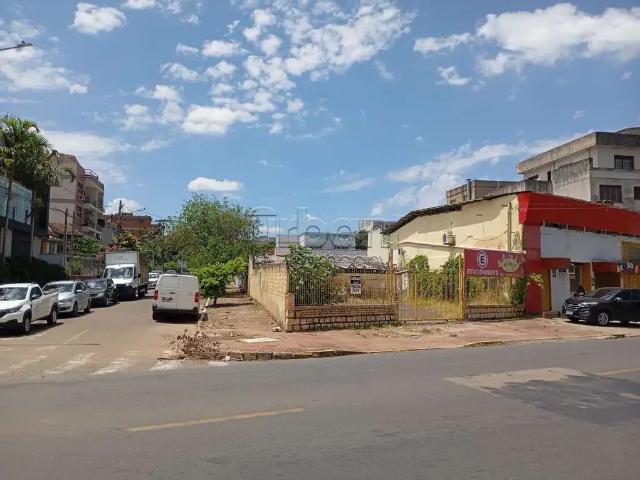 Casa / Sobrado para Venda em Canoas/RS Centro 1 Quartos