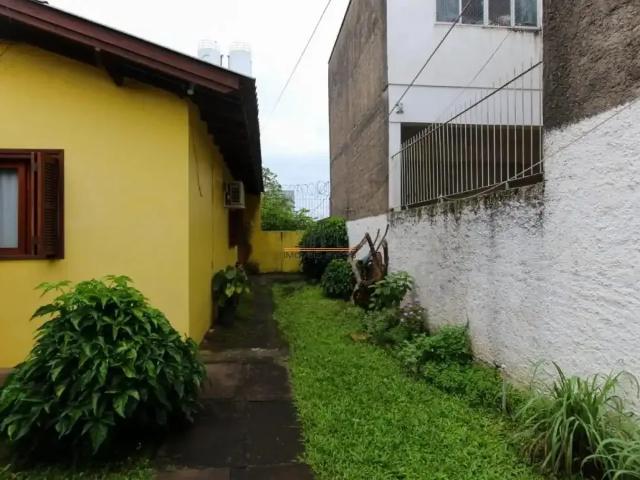 Casa / Sobrado para Venda em Canoas/RS Centro 1 Quartos