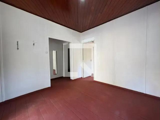Casa / Sobrado para Venda em Canoas/RS Centro 2 Quartos