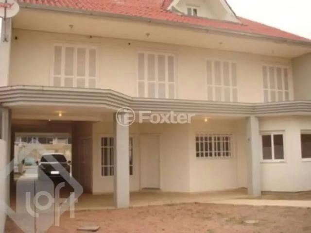 Casa / Sobrado para Venda em Canoas/RS Centro 4 Quartos