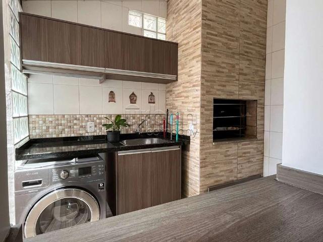 Casa / Sobrado para Venda em Canoas/RS Centro 4 Quartos