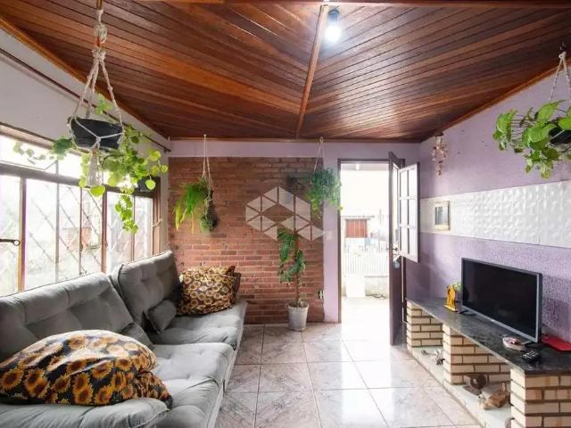 Casa / Sobrado para Venda em Canoas/RS Estância Velha 4 Quartos
