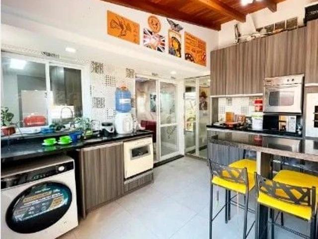 Casa / Sobrado para Venda em Canoas/RS Estância Velha 3 Quartos