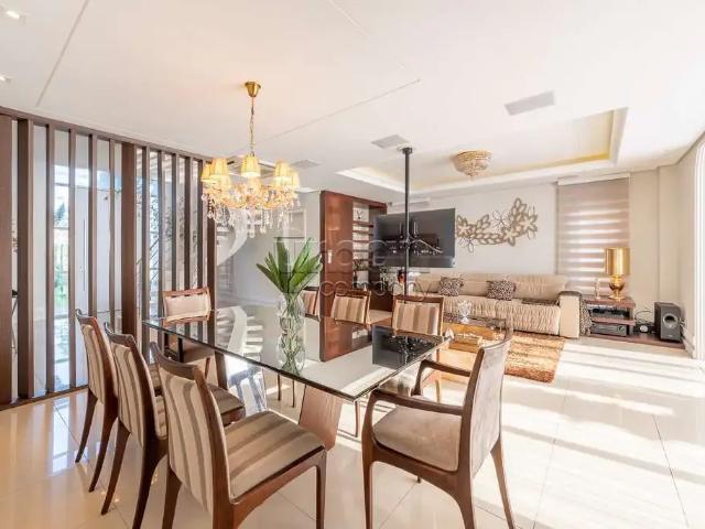 Casa / Sobrado para Venda em Canoas/RS Estância Velha 3 Quartos