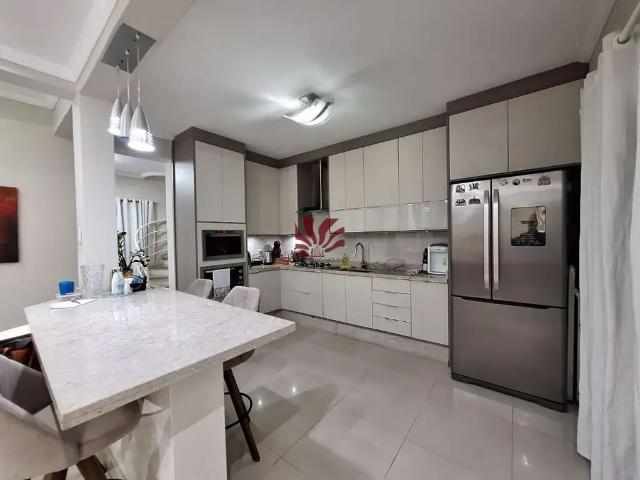 Casa / Sobrado para Venda em Canoas/RS Estância Velha 3 Quartos
