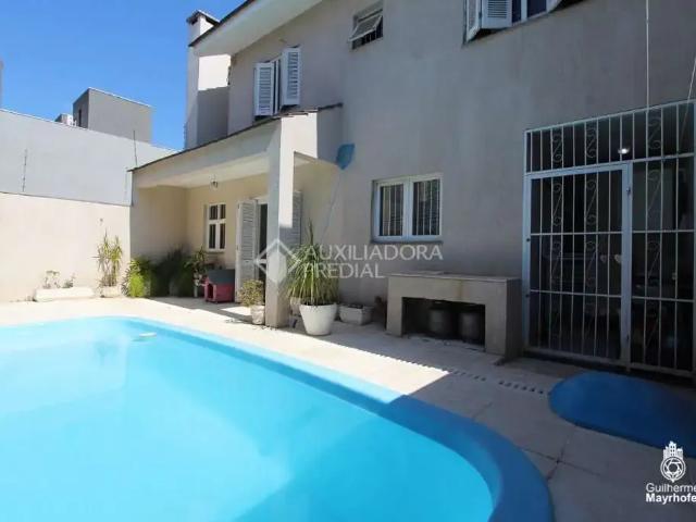Casa / Sobrado para Venda em Canoas/RS Estância Velha 3 Quartos