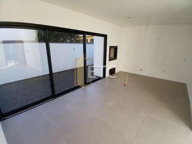 Casa / Sobrado para Venda em Canoas/RS Estância Velha 3 Quartos