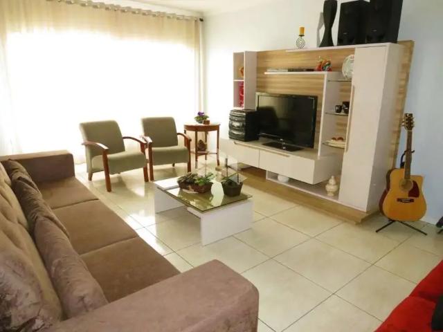 Casa / Sobrado para Venda em Canoas/RS Estância Velha 3 Quartos