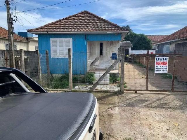 Casa / Sobrado para Venda em Canoas/RS Fátima 2 Quartos