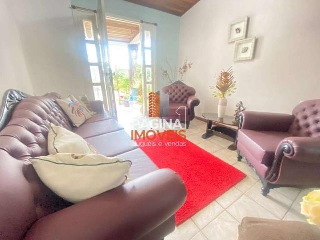 Casa / Sobrado para Venda em Canoas/RS Guajuviras 2 Quartos