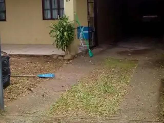 Casa / Sobrado para Venda em Canoas/RS Guajuviras 2 Quartos