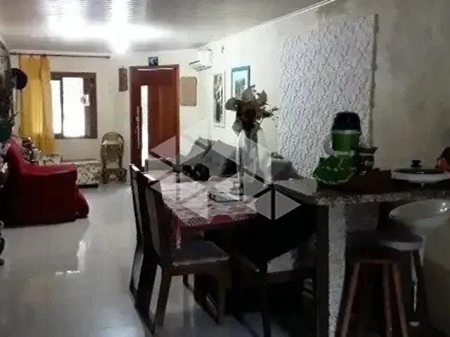 Casa / Sobrado para Venda em Canoas/RS Guajuviras 2 Quartos