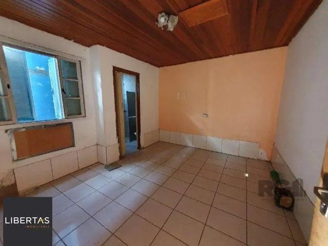 Casa / Sobrado para Venda em Canoas/RS Harmonia 2 Quartos