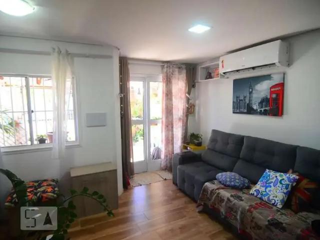 Casa / Sobrado para Venda em Canoas/RS Harmonia 2 Quartos