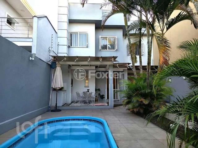 Casa / Sobrado para Venda em Canoas/RS Harmonia 3 Quartos