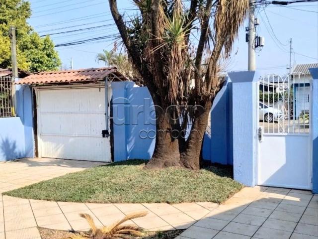 Casa / Sobrado para Venda em Canoas/RS Harmonia 3 Quartos