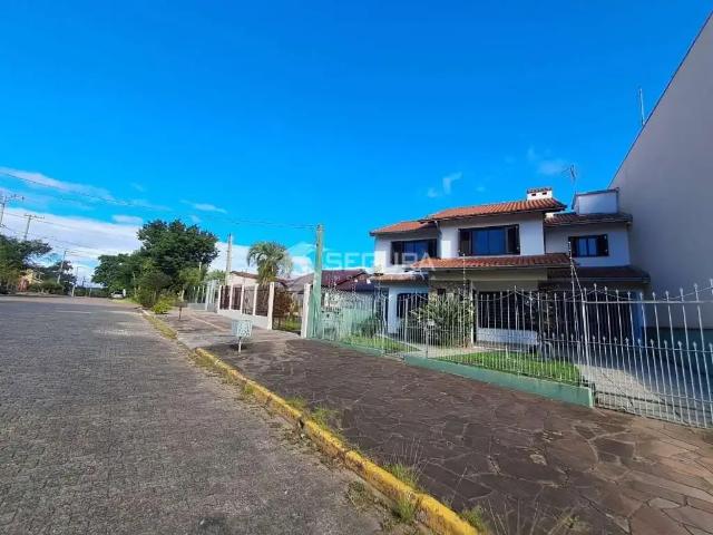Casa / Sobrado para Venda em Canoas/RS Igara 4 Quartos