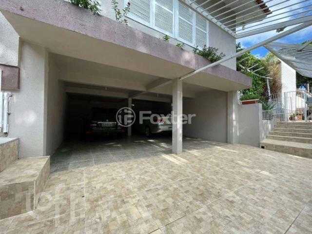 Casa / Sobrado para Venda em Canoas/RS Igara 4 Quartos