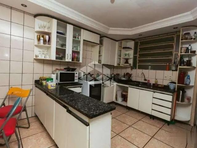 Casa / Sobrado para Venda em Canoas/RS Igara 4 Quartos