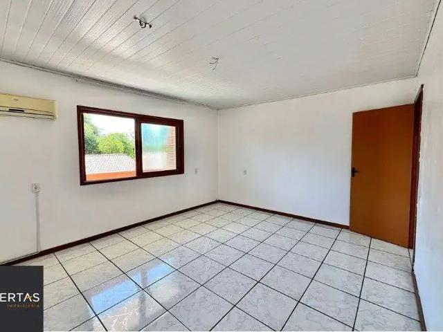 Casa / Sobrado para Venda em Canoas/RS Igara 5 Quartos